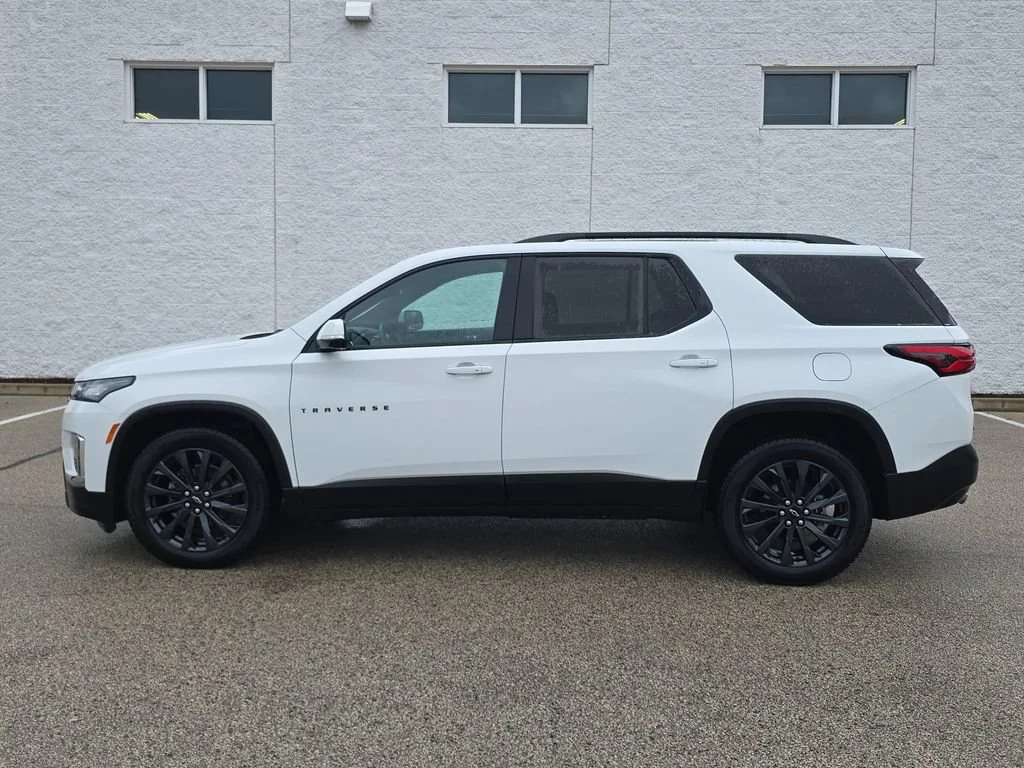 2023 Chevrolet Traverse RS - Photo 10