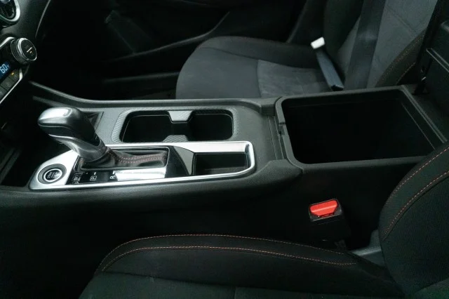 Used 2025 Super Black Nissan SR image 34