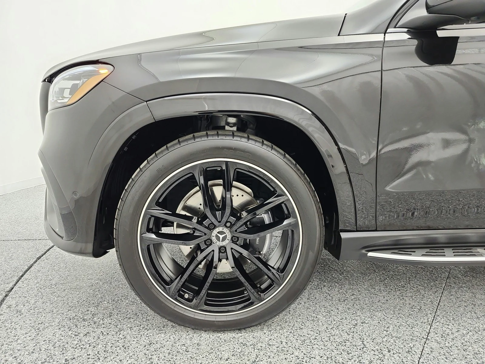 Used 2026 Obsidian Black Metallic Mercedes-Benz GLS 450 4MATIC® SUV image 24