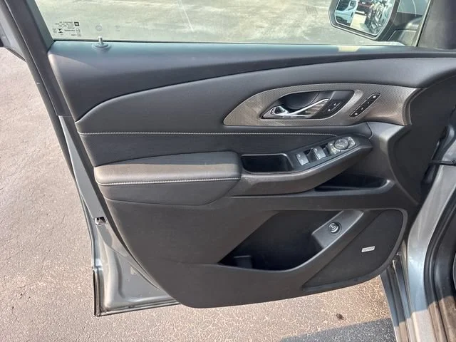 Used 2023 STERLING GRAY METALLIC Chevrolet Premier image 12