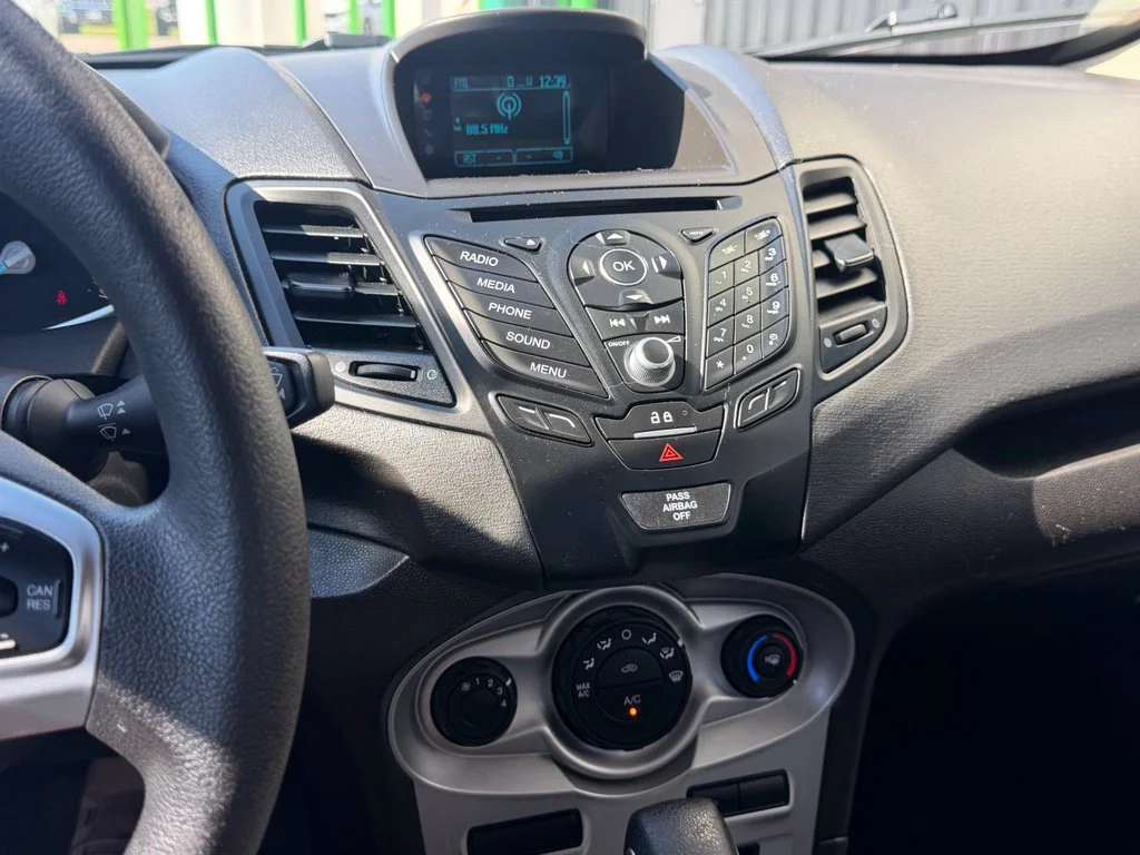 Used 2017 Silver Ford SE image 8