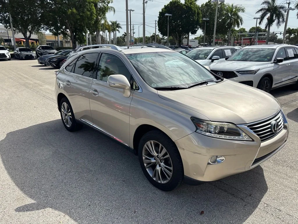 Used 2014 Beige Lexus 350 image 3