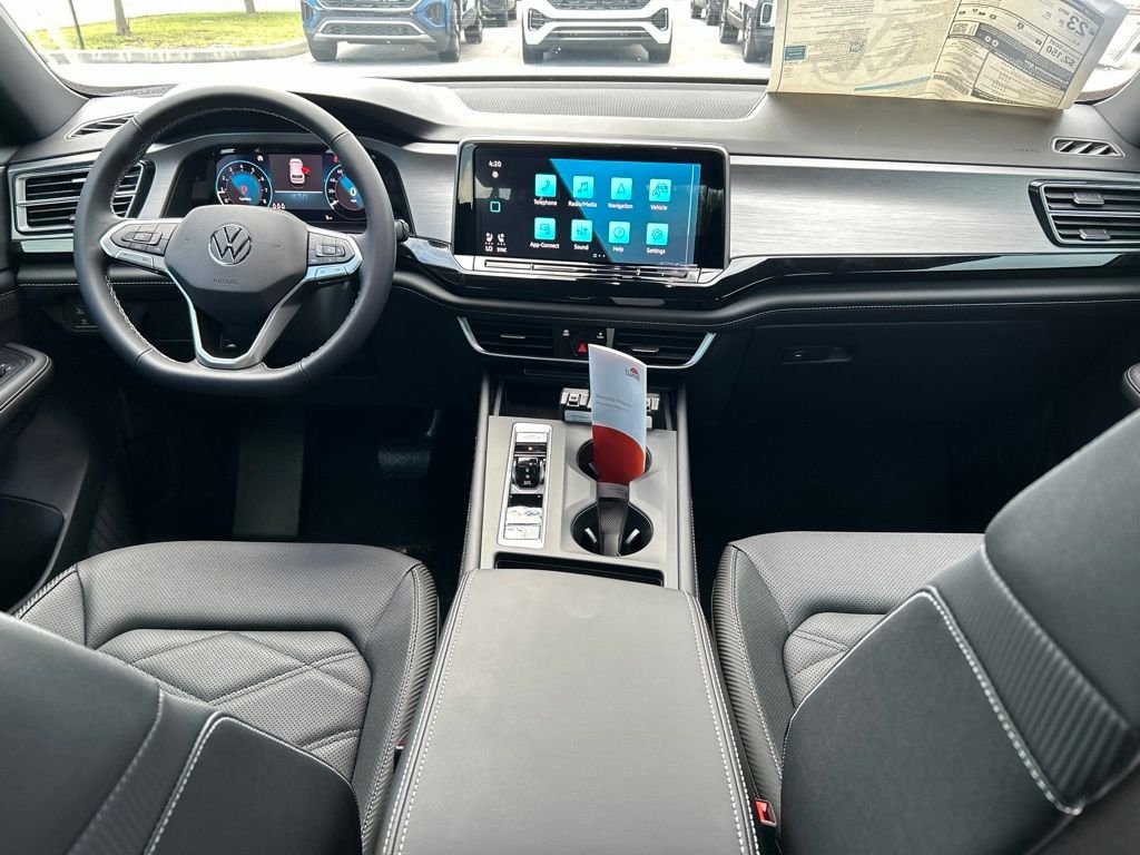 New 2026 White Volkswagen 2.0T SE image 10