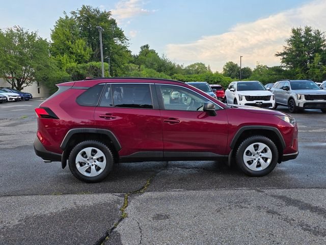 Used 2021 Pearl Toyota LE image 9