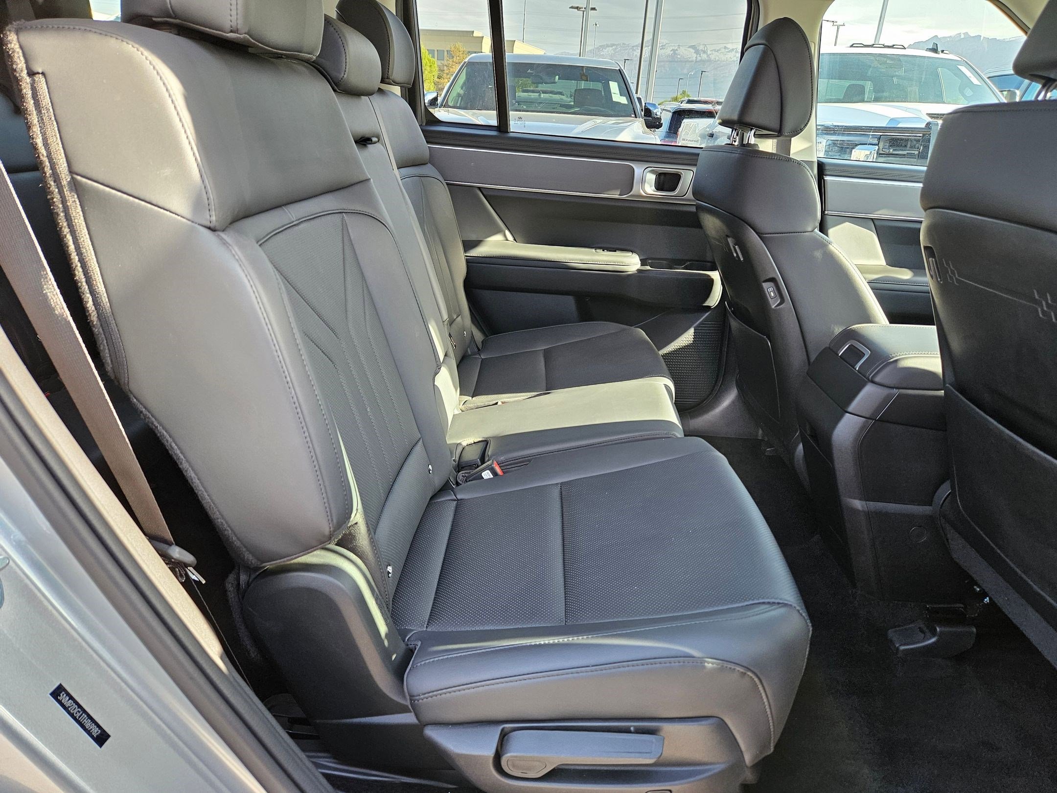 Used 2026 Shimmering Silver Hyundai SEL image 30