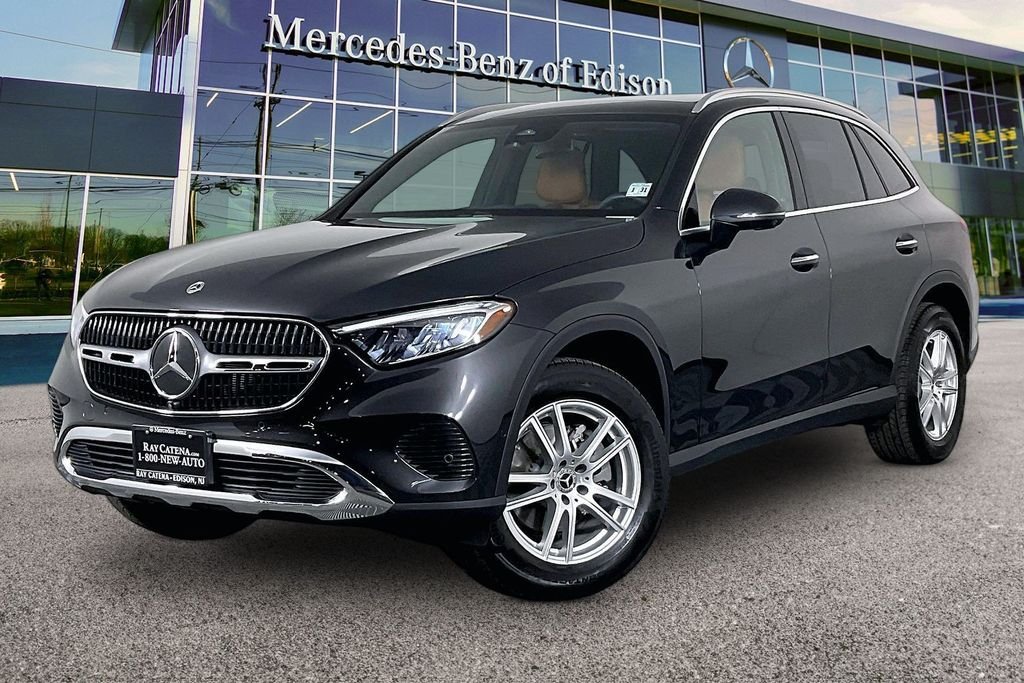 Used 2026 Brown Mercedes-Benz GLC 300 image 9