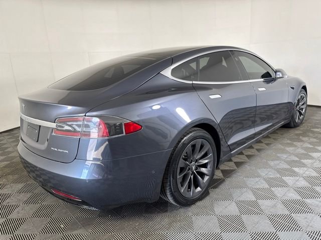 Used 2020 Gray Tesla Long Range image 3