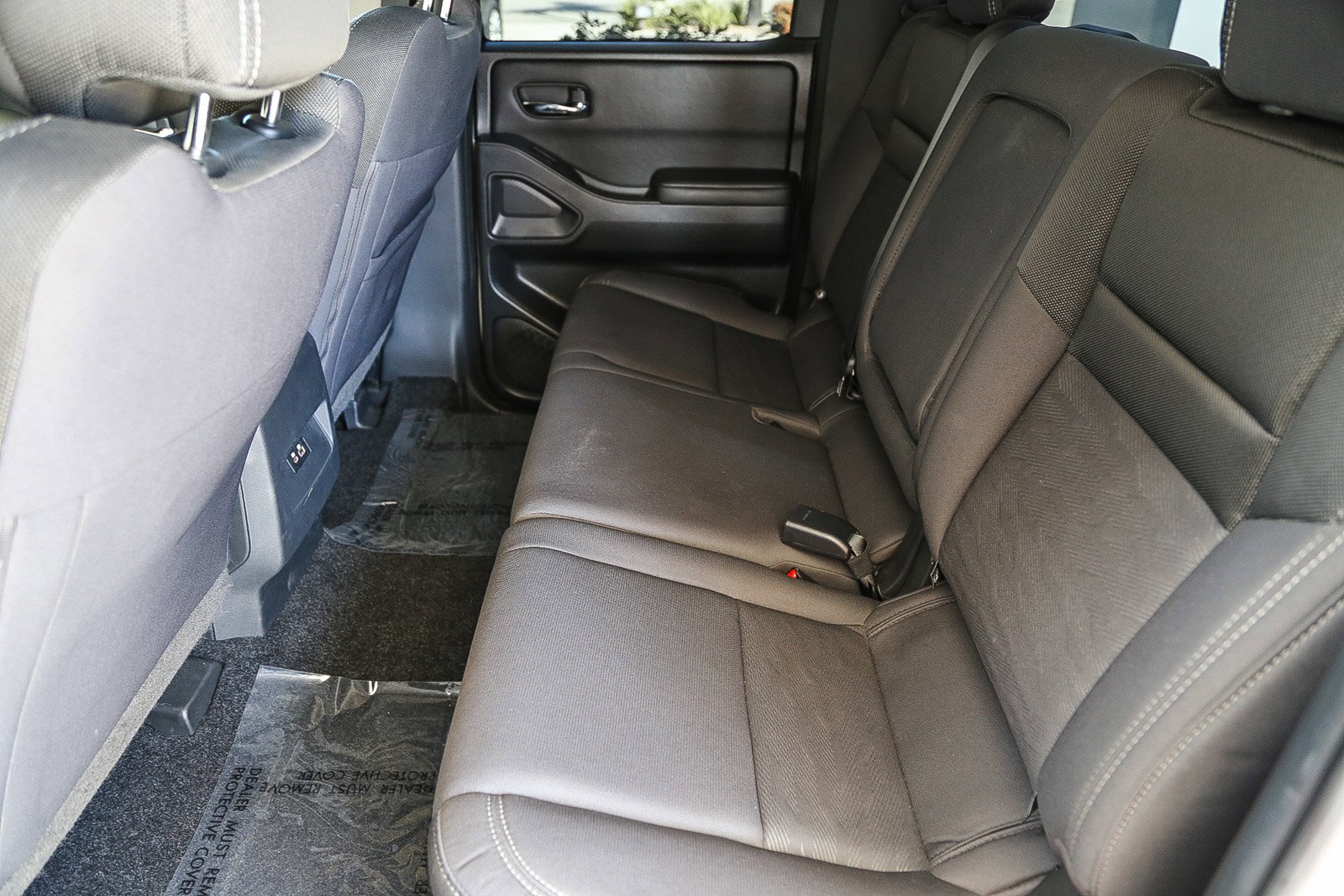 2023 Nissan Frontier SV - Photo 18