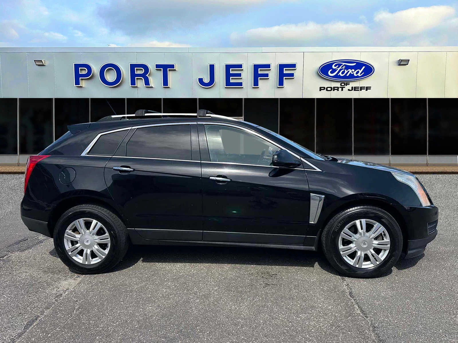 Used 2016 Black Raven Cadillac Luxury Collection image 5