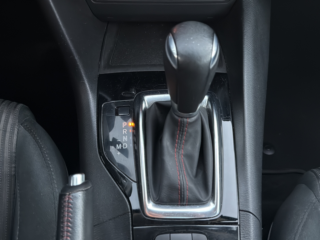 Used 2016 Blue Mazda i Grand Touring image 25