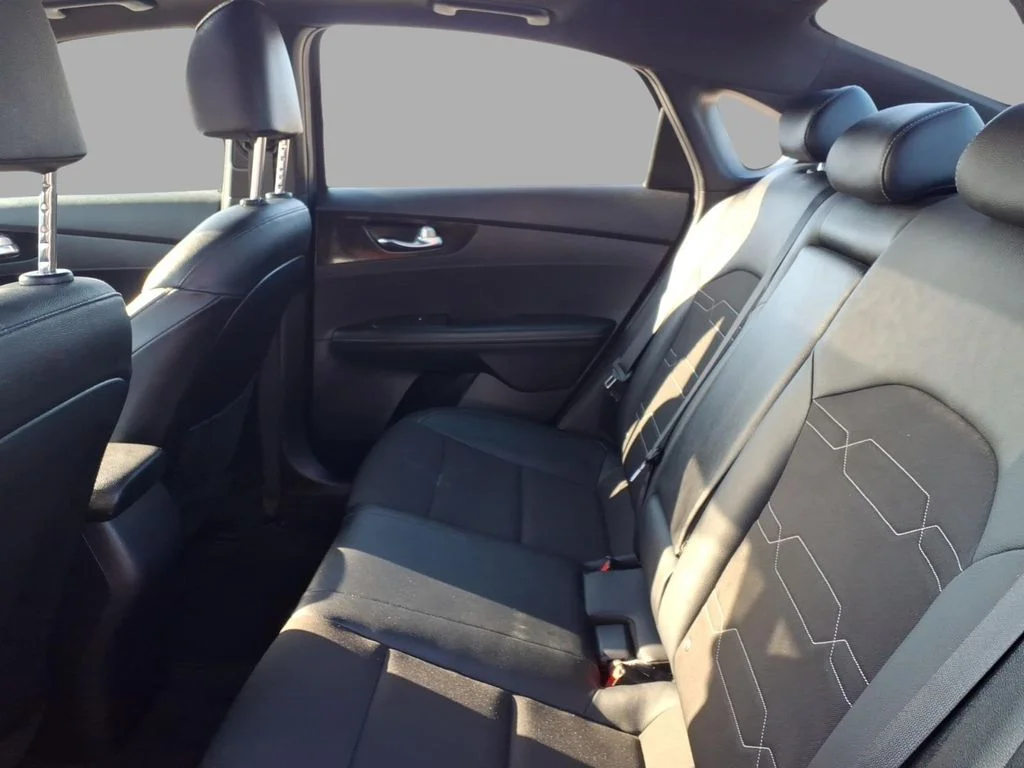 Used 2020 Gray Kia GT-Line image 9