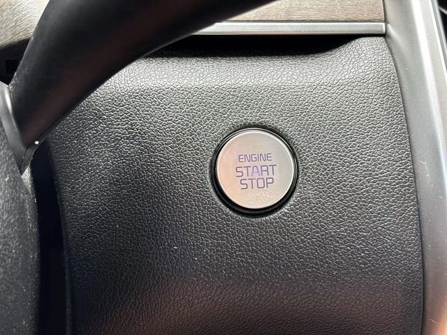 Used 2021 Gray Kia EX image 27