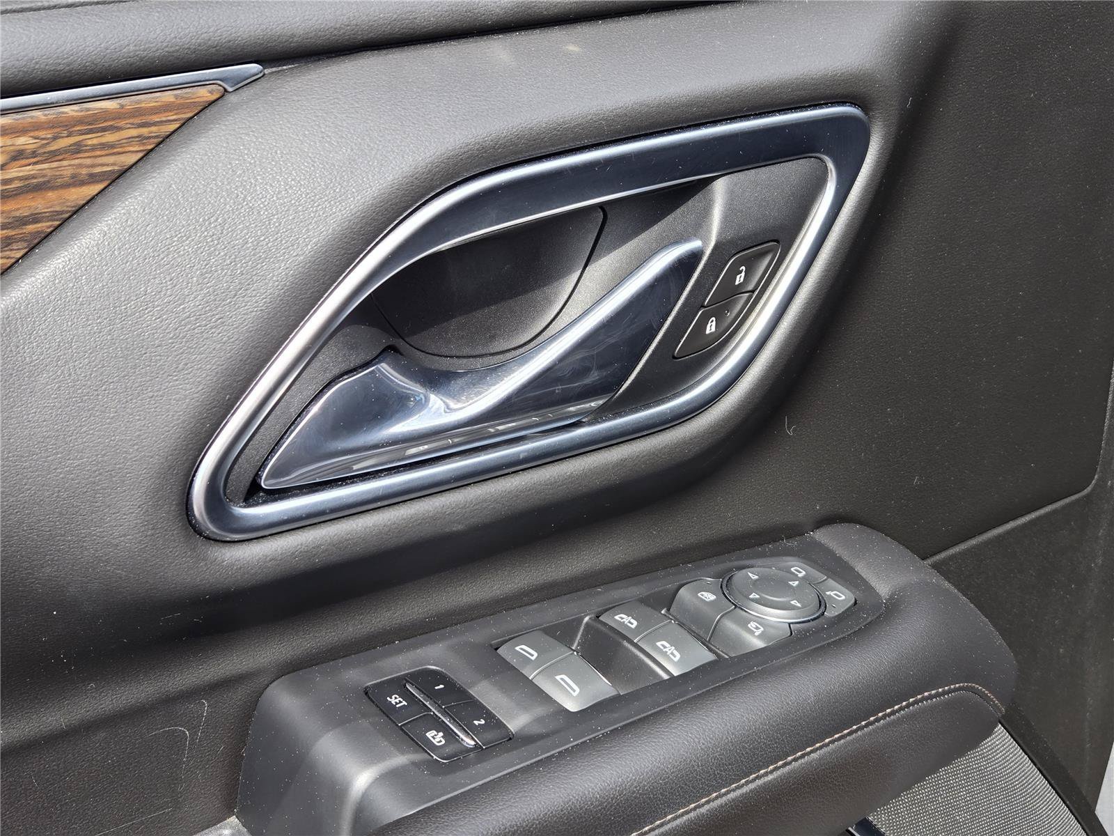 Used 2021 Satin Steel Metallic Chevrolet High Country image 14