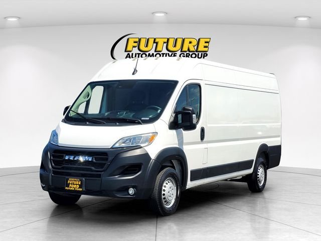 Used 2025 White Ram High Roof image 8