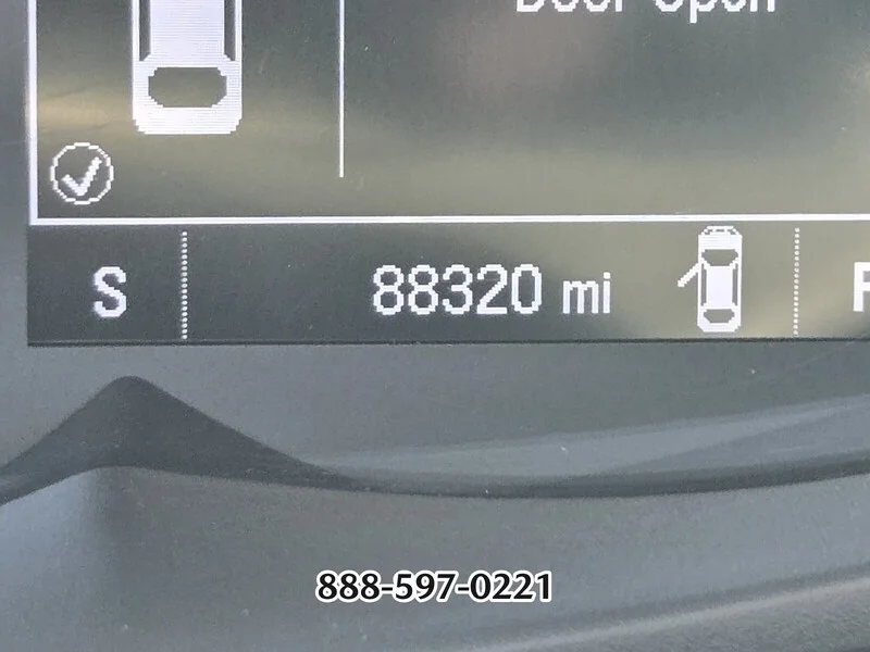 Used 2020 Silver Ice Metallic CHEVROLET LS image 28