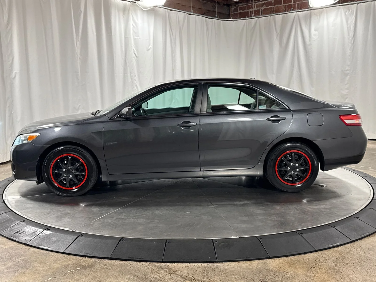 Used 2010 Toyota Camry LE with VIN 4T1BF3EK8AU526420 for sale in Portland, OR