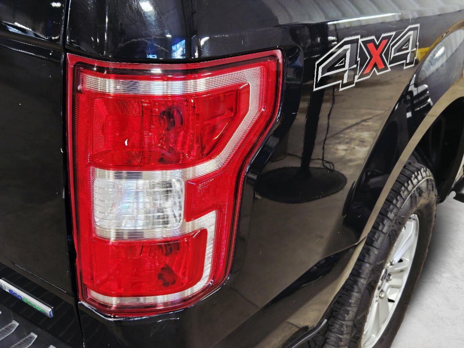 Used 2019 Agate Black Ford XLT image 17