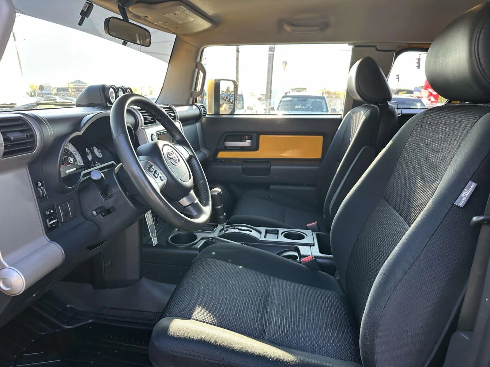 Used 2007 White / Sun Fusion Toyota  image 21