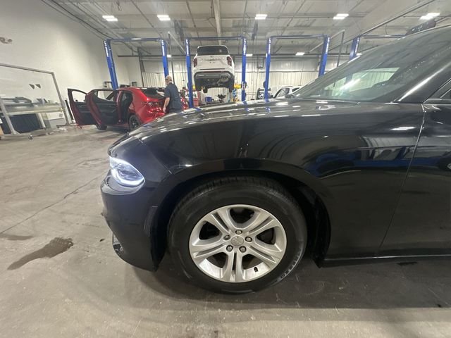 Used 2021 Black Dodge SXT image 23