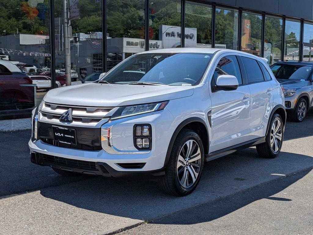 2023 Mitsubishi Outlander Sport 2.0 ES AWC CVT's photo
