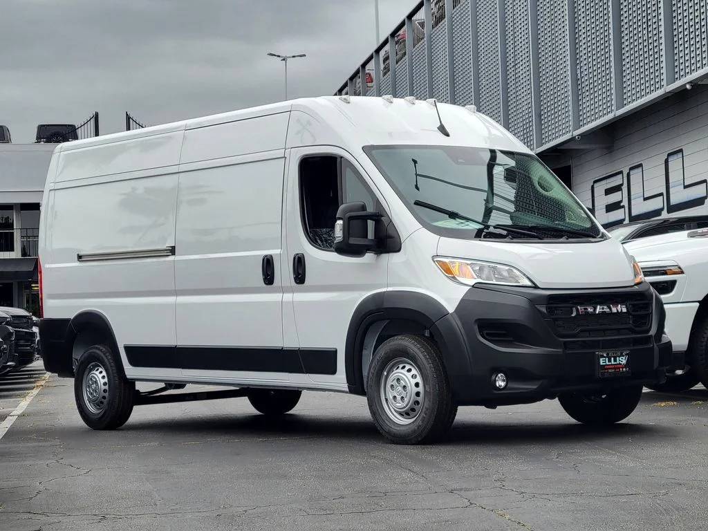 New 2026 Bright White Clear-Coat Exterior Paint RAM High Roof image 23