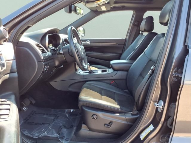 Used 2019 Gray Jeep Altitude 4x4 image 16