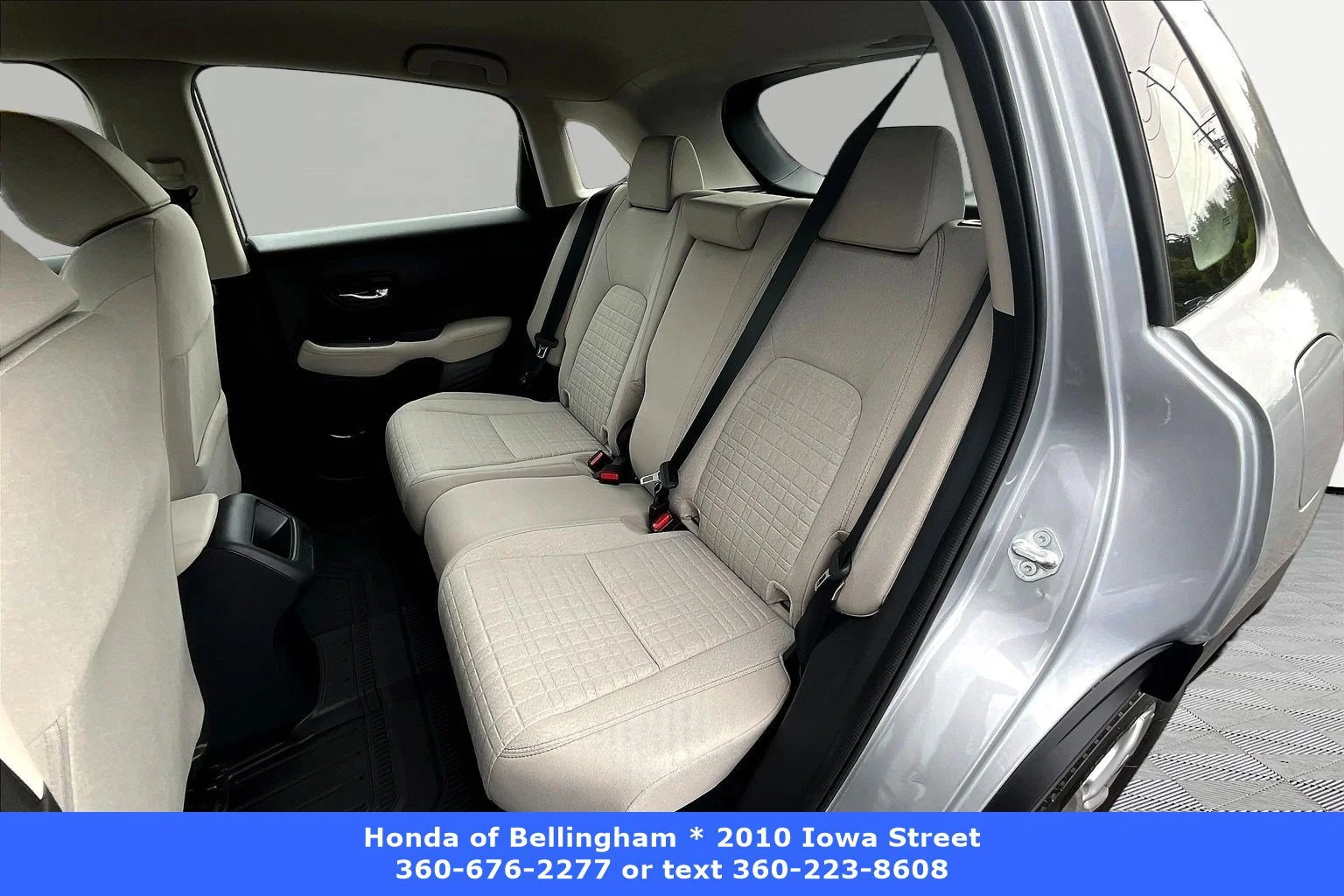 Certified Used 2025 Lunar Silver Metallic Honda AWD LX image 52