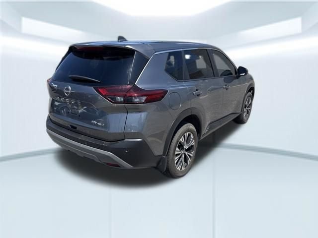 Used 2023 Gray Nissan SV image 6