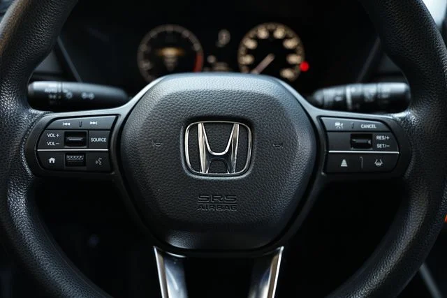 Used 2023 White Honda EX image 33