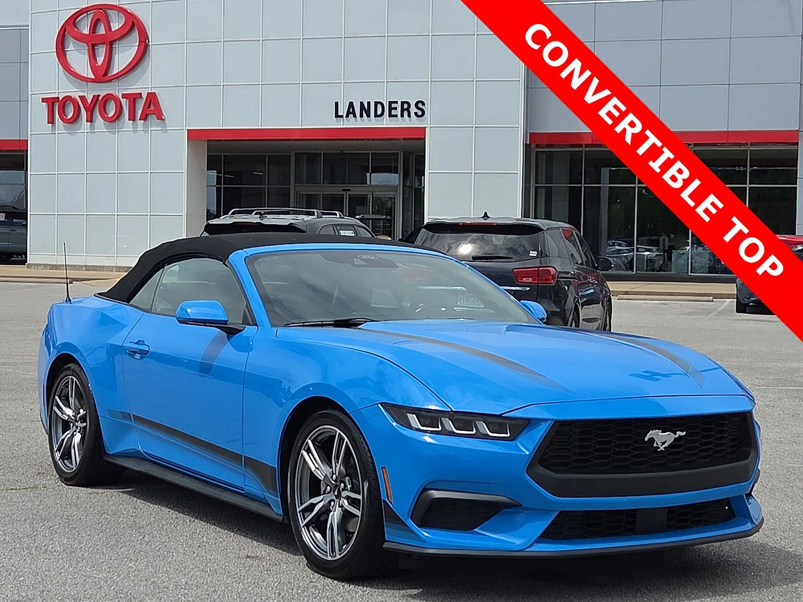 2024 Ford Mustang EcoBoost Premium Convertible's photo