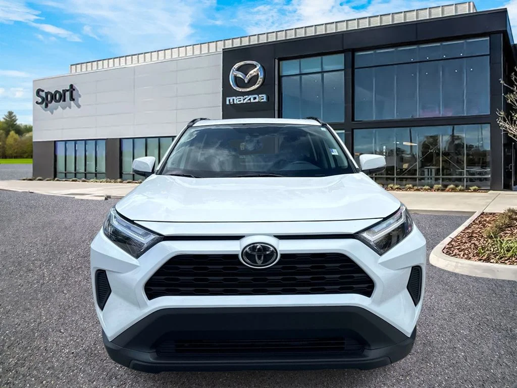 Used 2024 White Toyota XLE image 8
