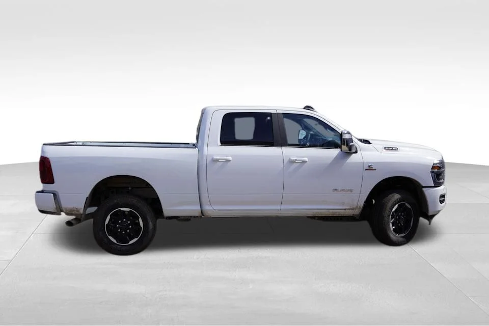 2026 RAM 2500 Laramie - Photo 6