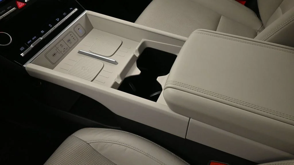 Used 2024 Gray Hyundai Limited image 23
