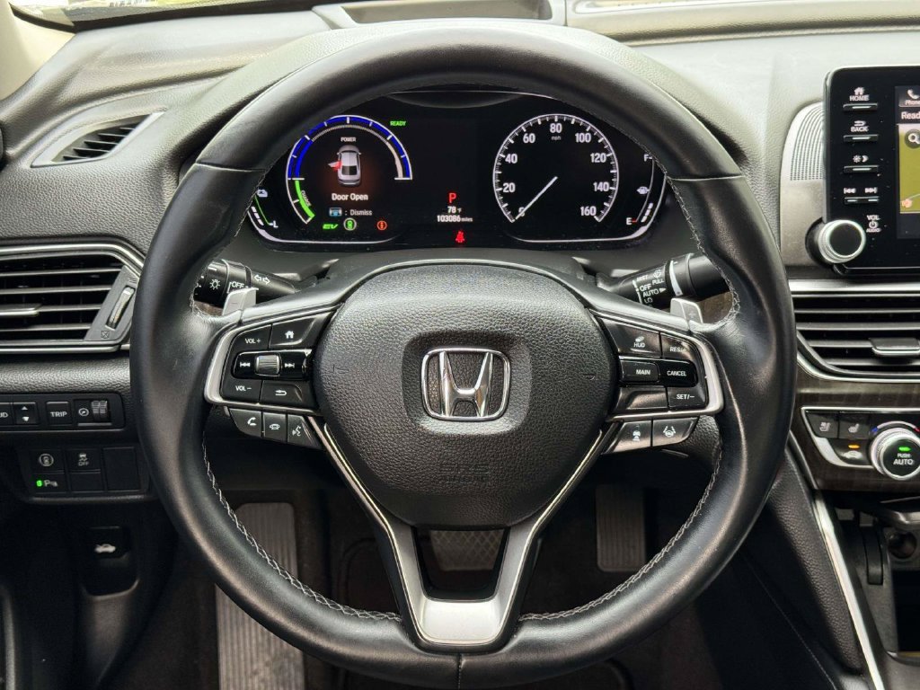 Used 2018 Black Honda Touring image 11