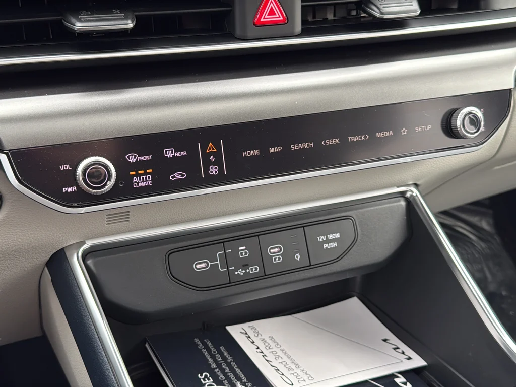 New 2026 Snow White Pearl Kia SX image 21
