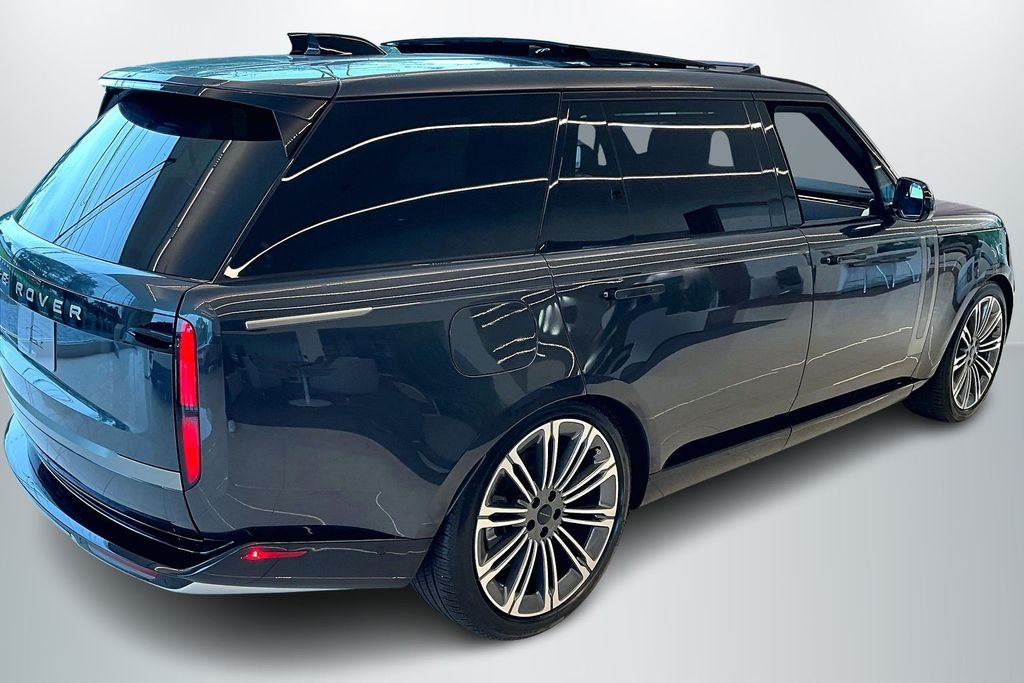 2026 Land Rover Range Rover SE - Photo 6