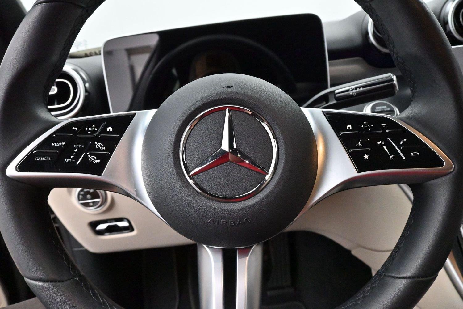 Used 2025 Black Mercedes-Benz C 300 image 17