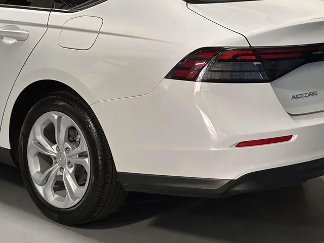2024 Honda Accord LX - Photo 10