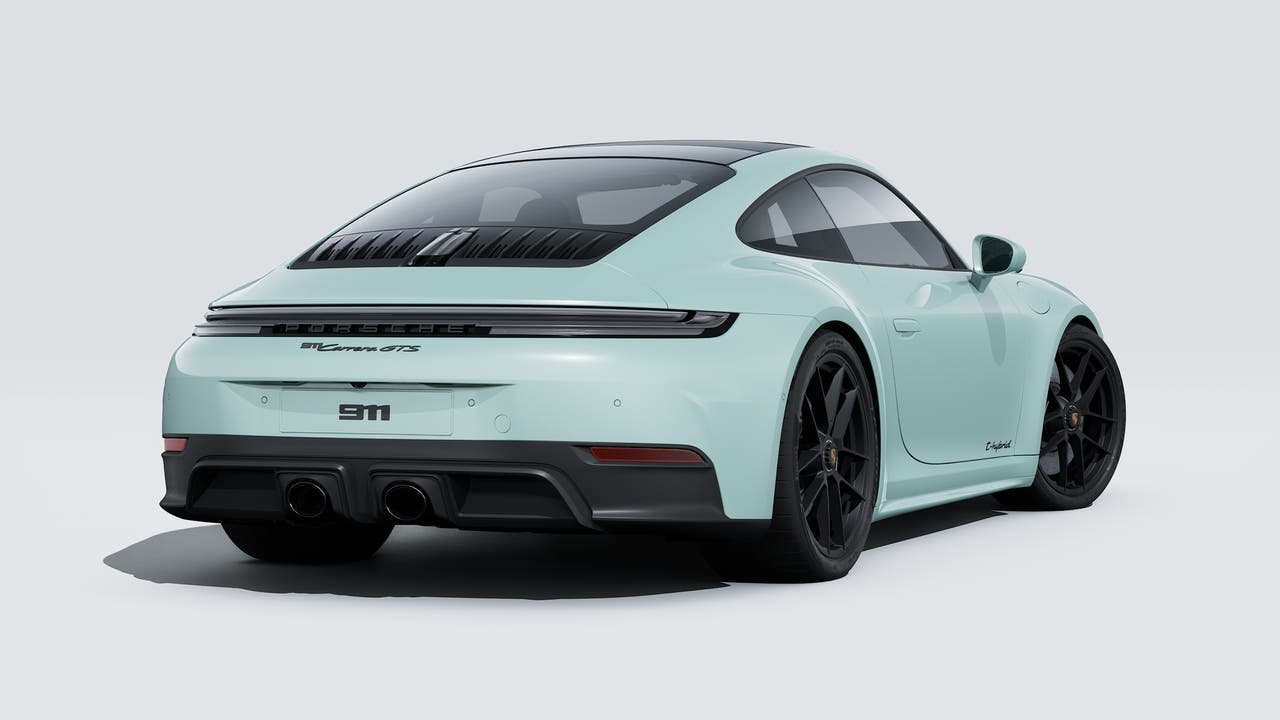 New 2026 Shade Green Metallic Porsche Carrera GTS image 9