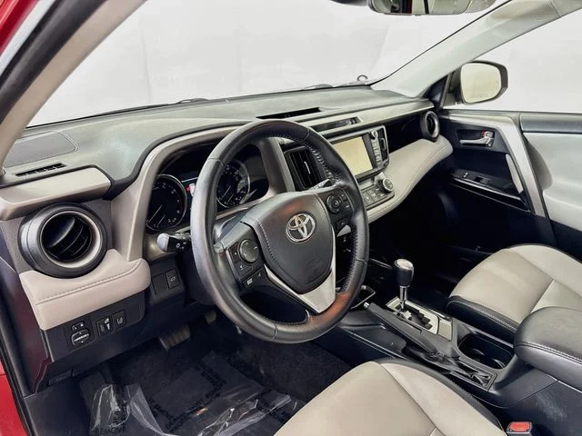 Used 2017 Red Toyota Limited image 10