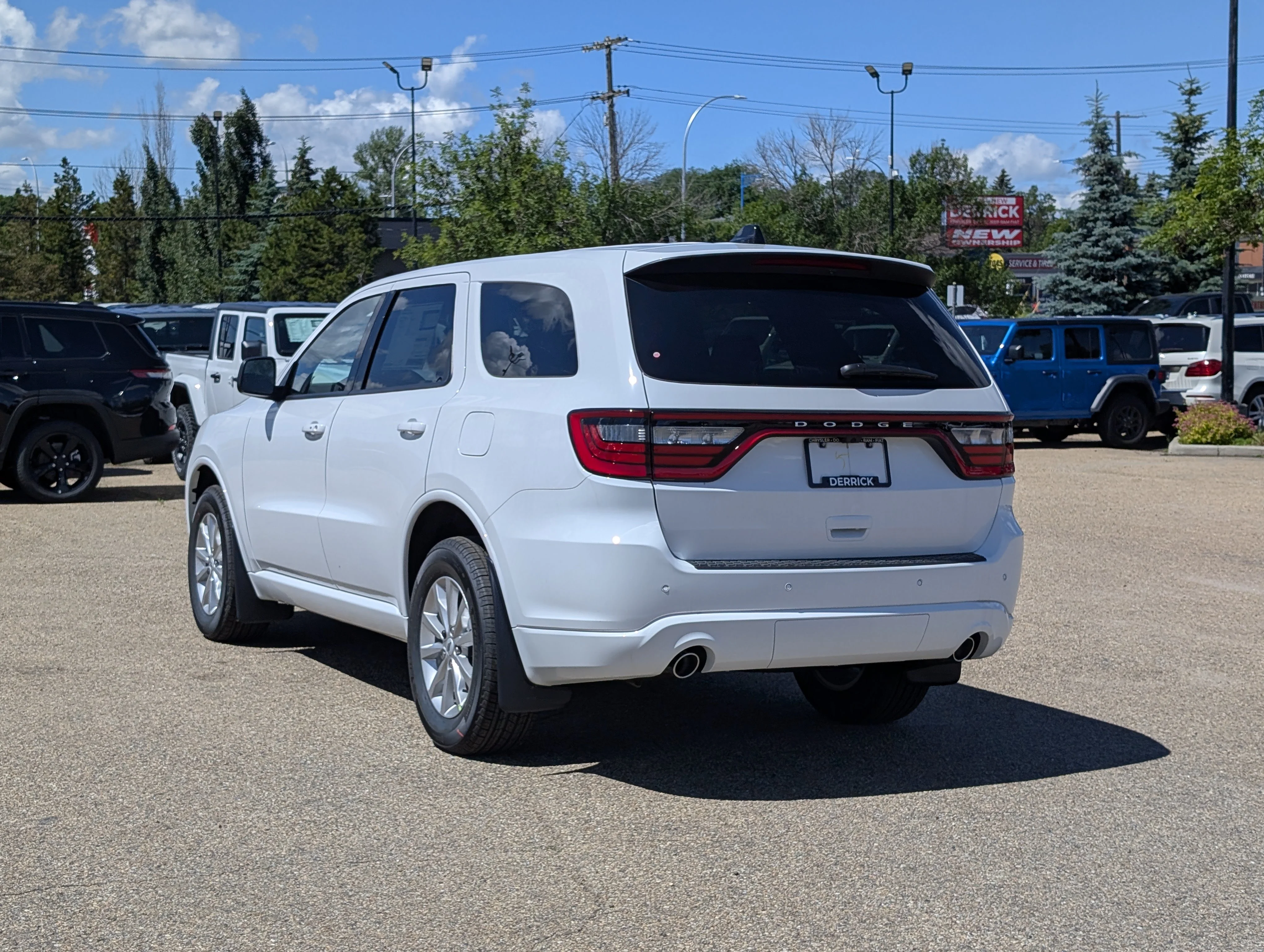 New 2026 White Knuckle Dodge SXT image 4