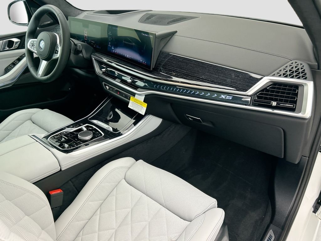 New 2026 Alpine White BMW xDrive50e image 16