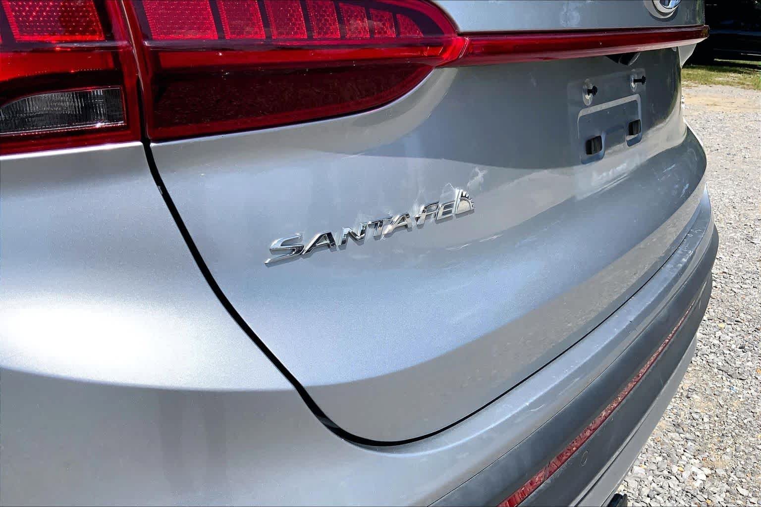 Used 2022 Shimmering Silver Hyundai Limited image 10