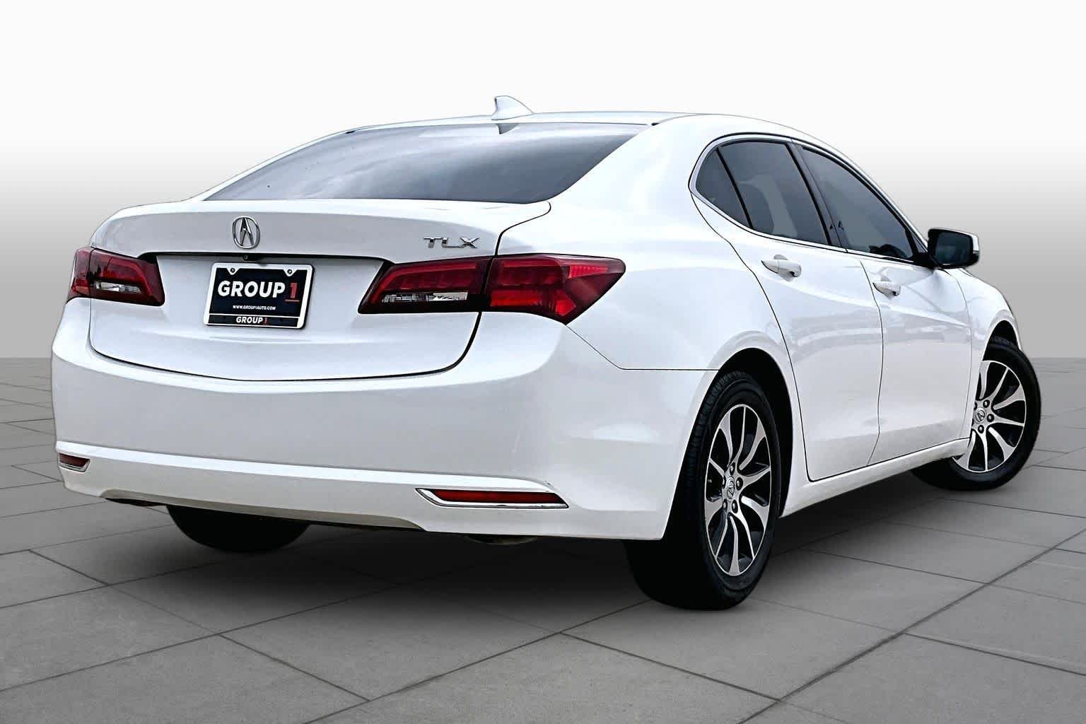 Used 2015 Bellanova White Pearl Acura Tech image 13