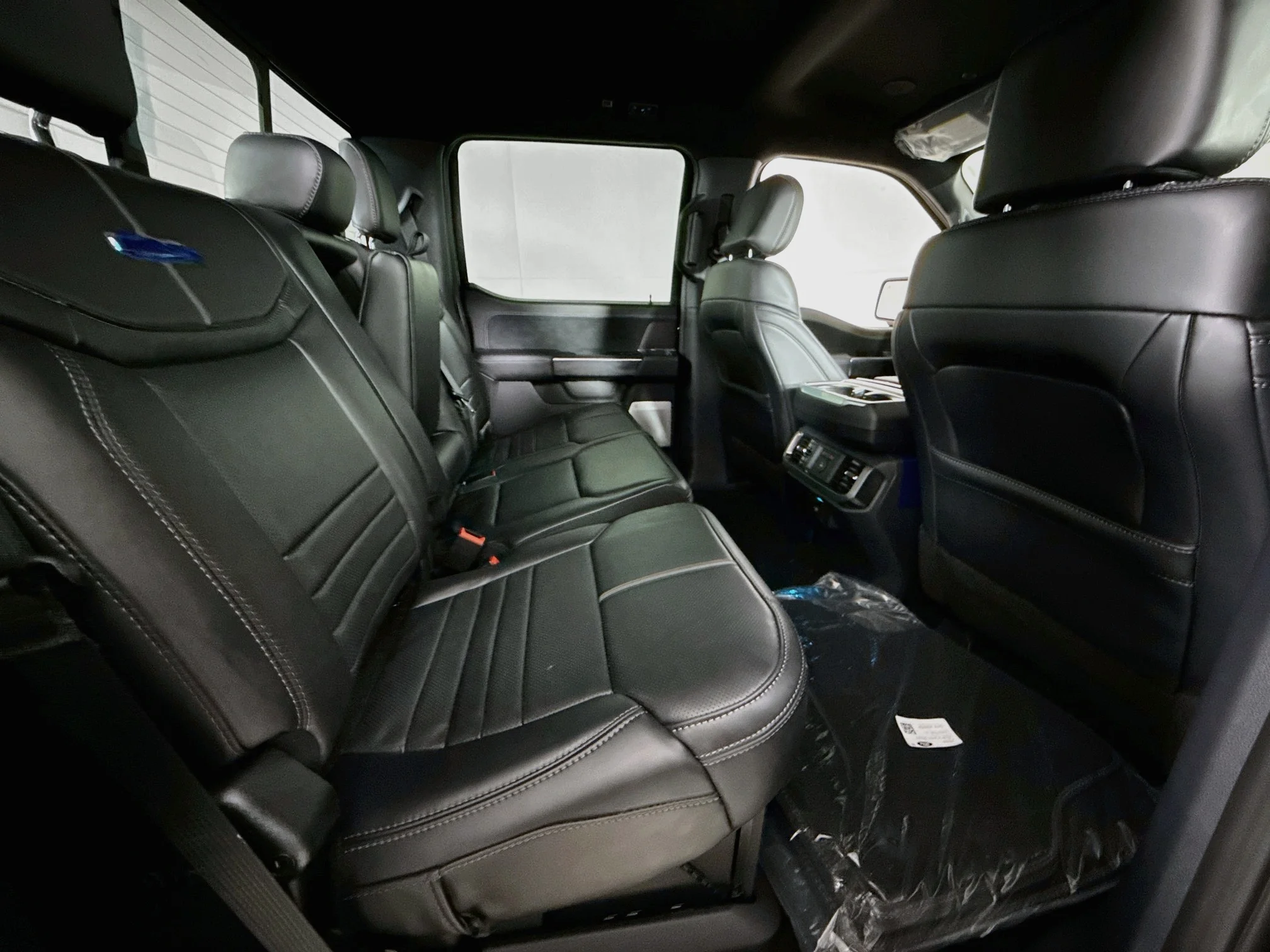 New 2026 Agate Black Metallic Ford Platinum® image 28