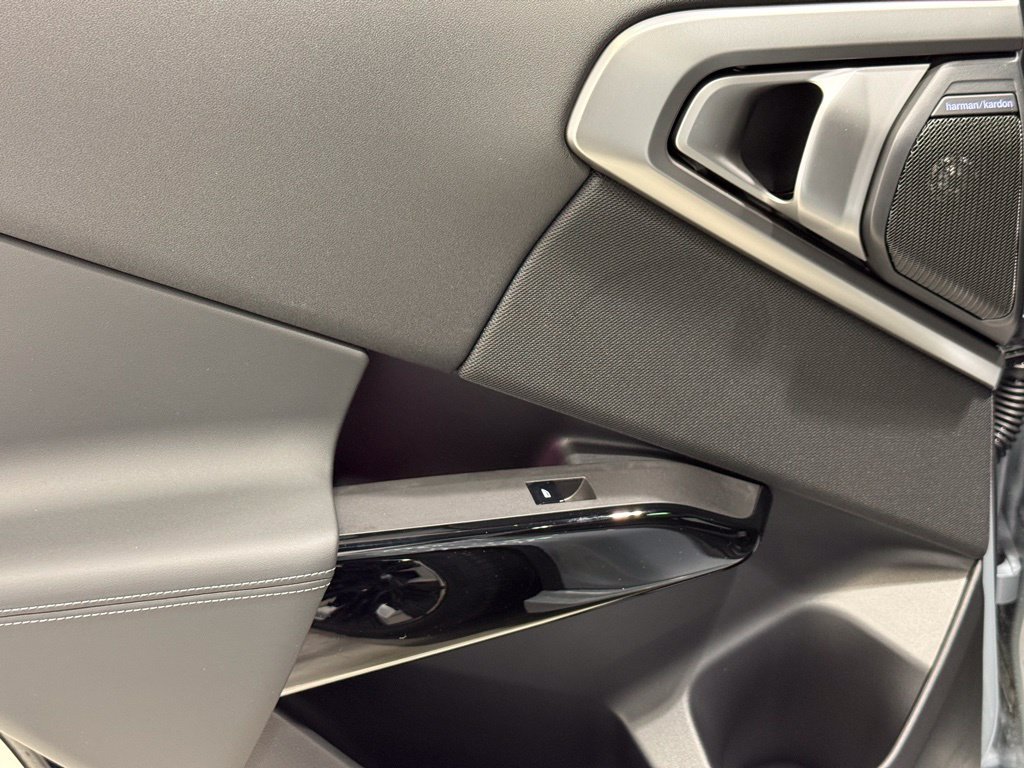 2026 BMW X3 30 - Photo 20