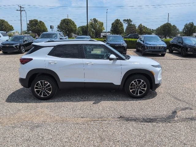 2026 Chevrolet Trailblazer LT - Photo 16
