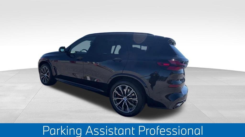 New 2026 Black Sapphire Metallic BMW xDrive40i image 9