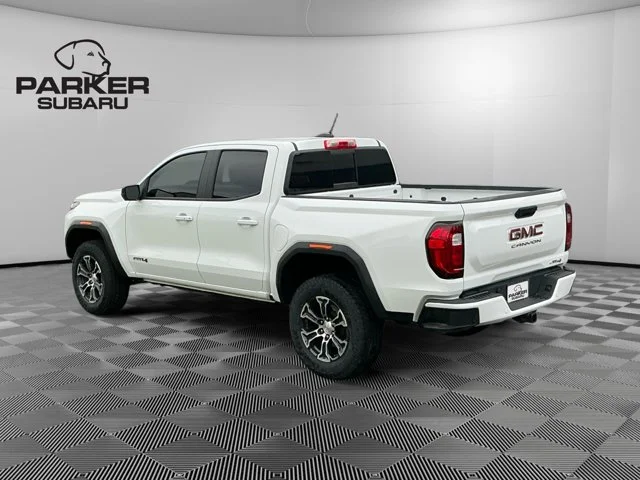 Used 2025 Summit White Gmc AT4 image 3