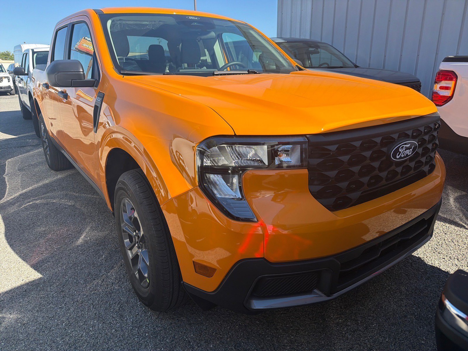 New 2026 Orange Fury Metallic Tri-Coat Ford XLT image 2